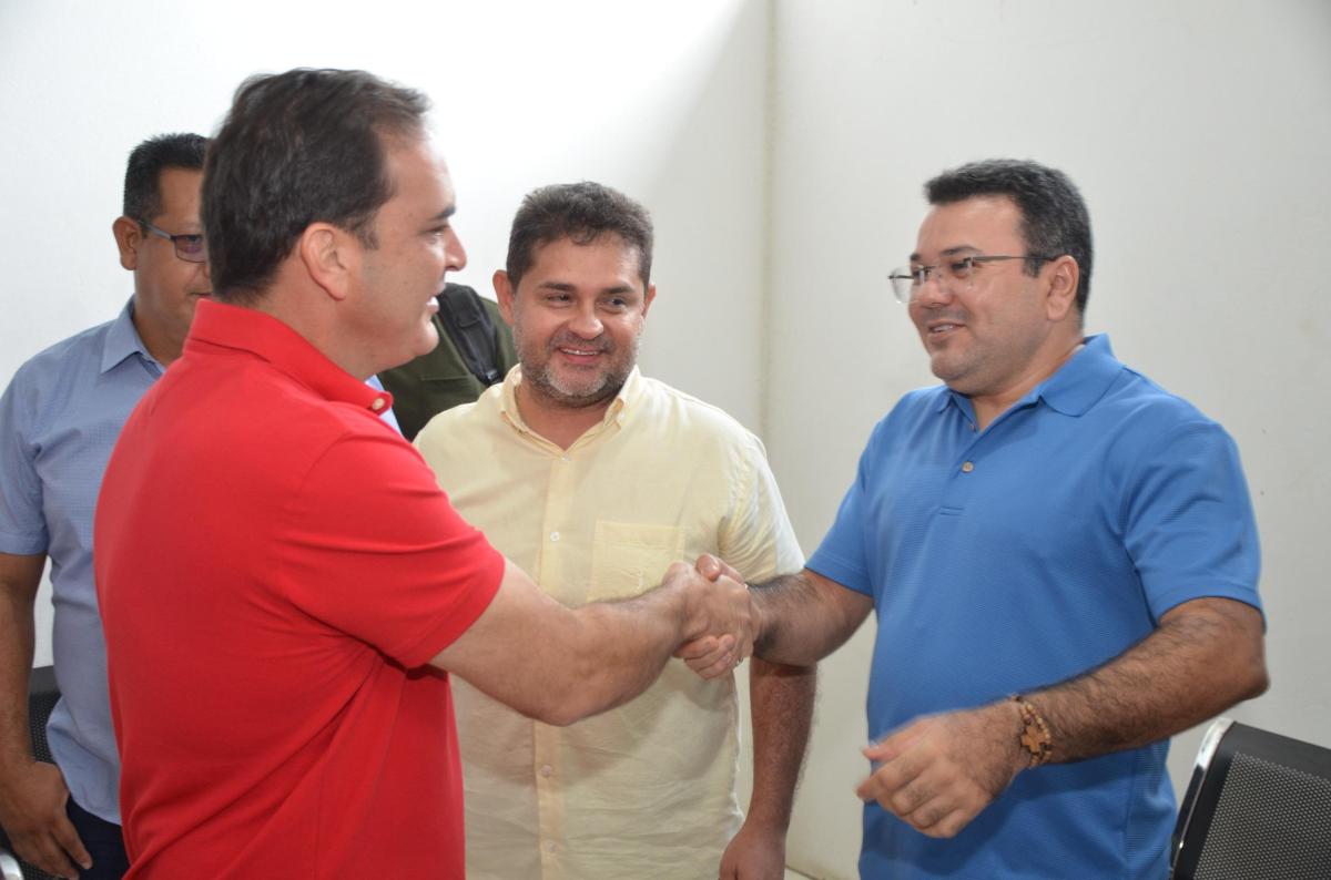 Parintins e Barreirinha estreitam parcerias em encontro institucional