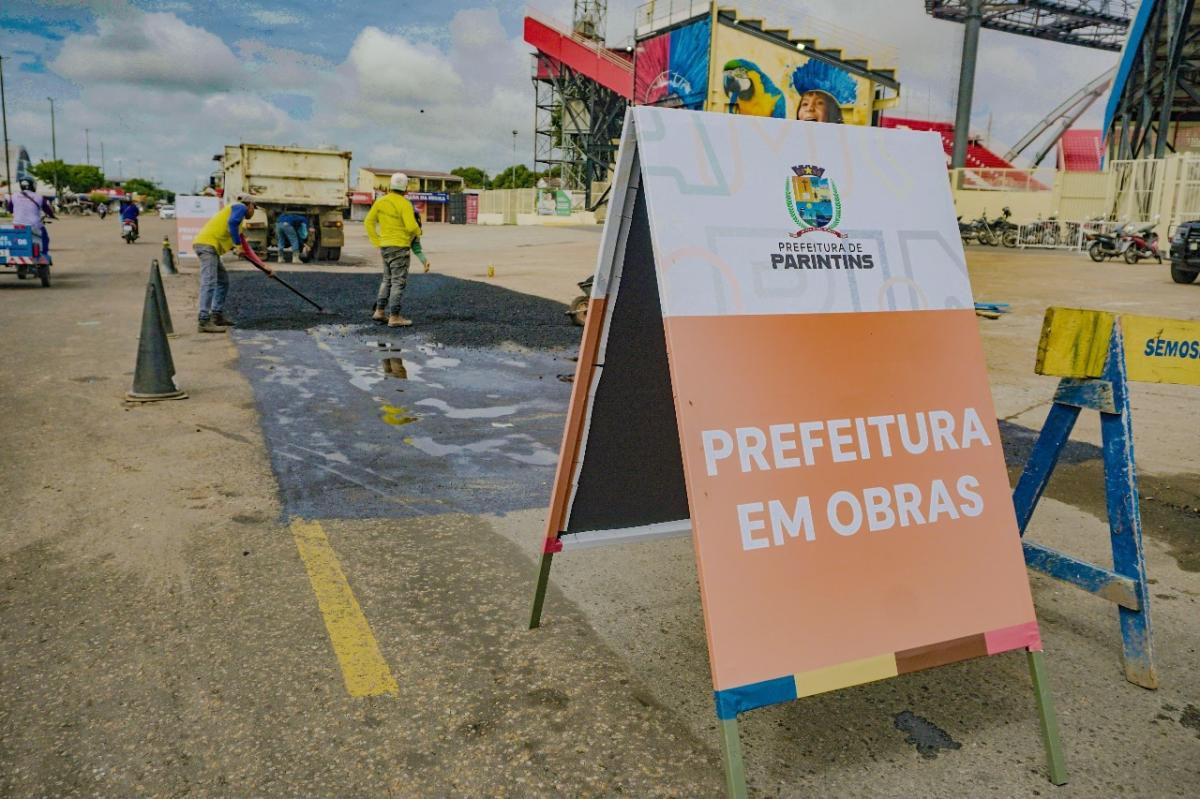 Com nova estrutura, Operação Tapa Buraco revitaliza ruas de Parintins