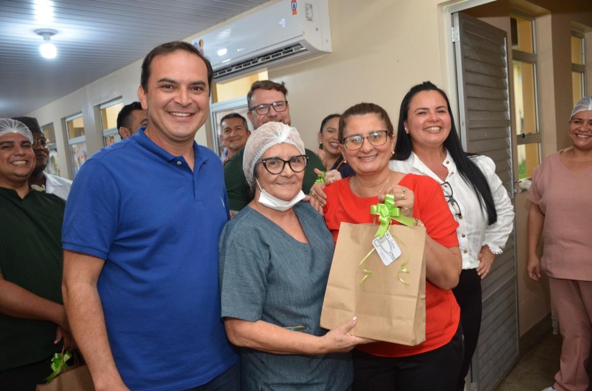 Hospital Jofre Cohen recebe EPIs e rouparias da Prefeitura para avançar na humanização dos atendimentos
