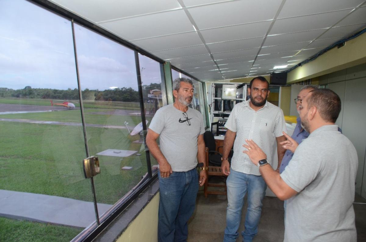 Aeroporto Júlio Belém recebe obras e serviços da Prefeitura de Parintins