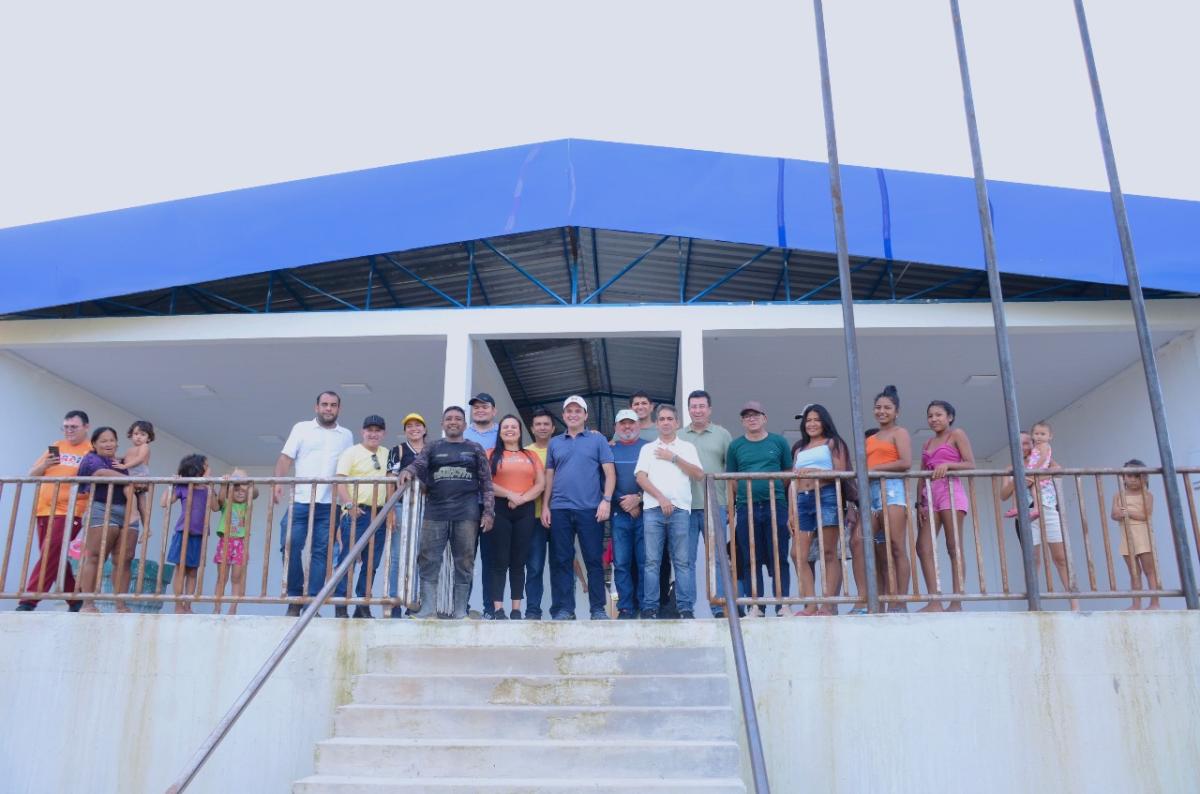 Prefeitura de Parintins acompanha andamento de obras na zona rural   