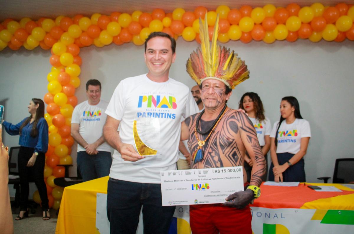 Parintins celebra implementação da Política Nacional Aldir Blanc com assinatura de termos culturais