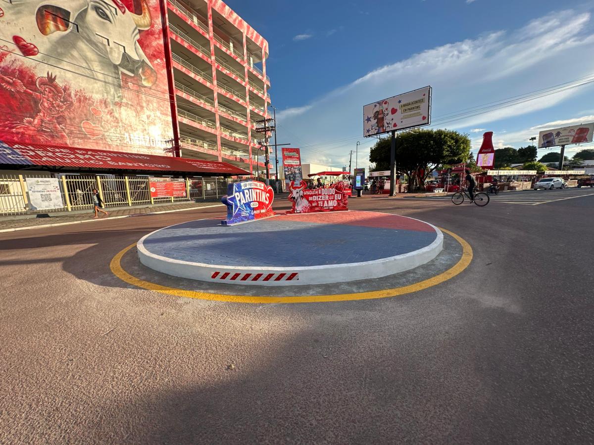 Prefeitura de Parintins revitaliza sinalização viária para melhorar segurança no trânsito