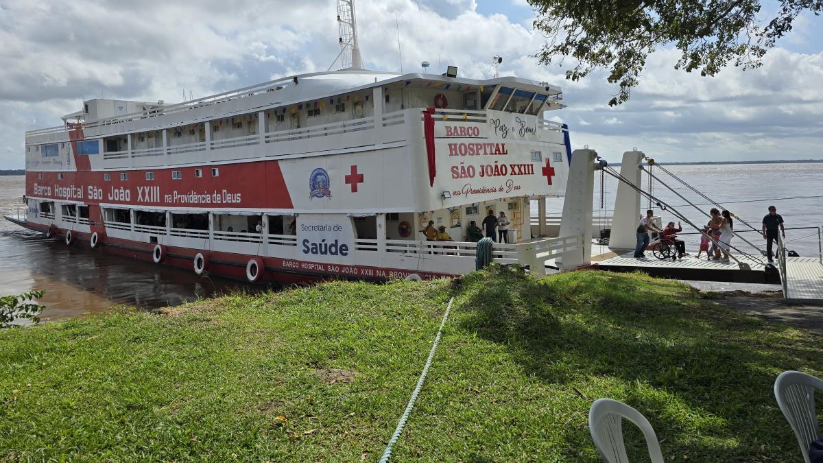 Prefeitura de Parintins e Governo do Amazonas trazem Barco Hospital para Festival Folclórico