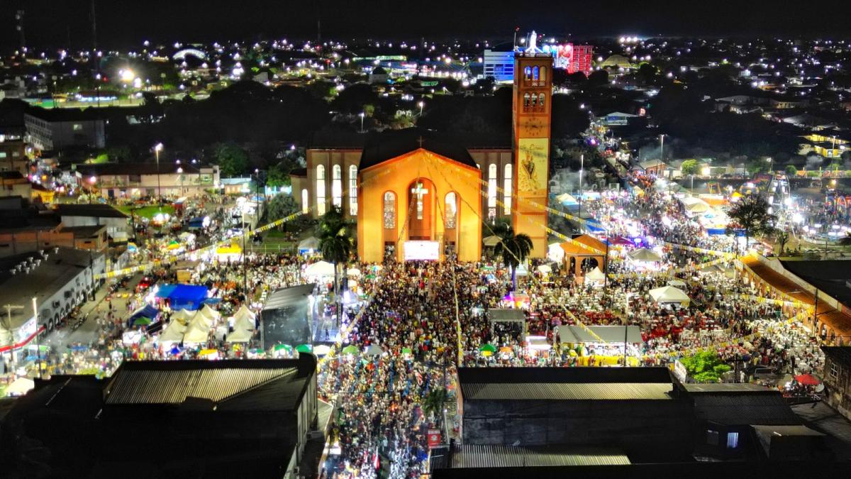 Prefeitura de Parintins inicia venda de lotes para a Festa de Nossa Senhora do Carmo