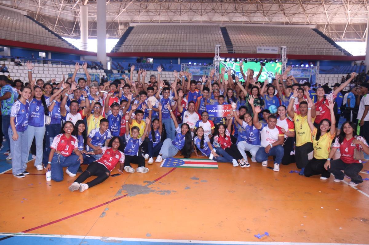 Parintins presente na cerimônia de abertura dos Jogos Escolares do Amazonas