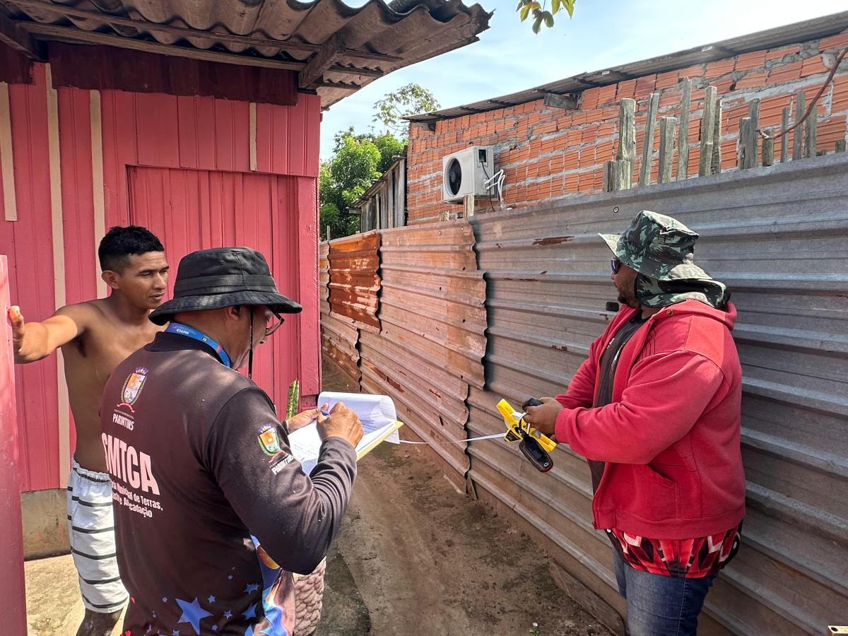 Prefeitura de Parintins inicia cadastro de terrenos nos bairros Pascoal Alaggio 2 e Nova Conquista