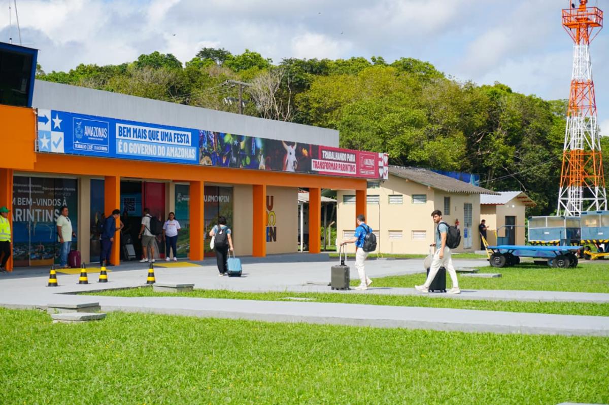 Aeroporto Júlio Belém comemora 43 anos de atuação em Parintins