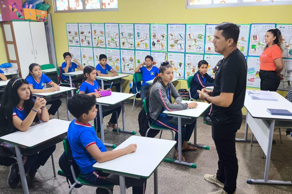 Estudantes da rede municipal participam de terceiro ciclo de avaliações do CAED, em Parintins