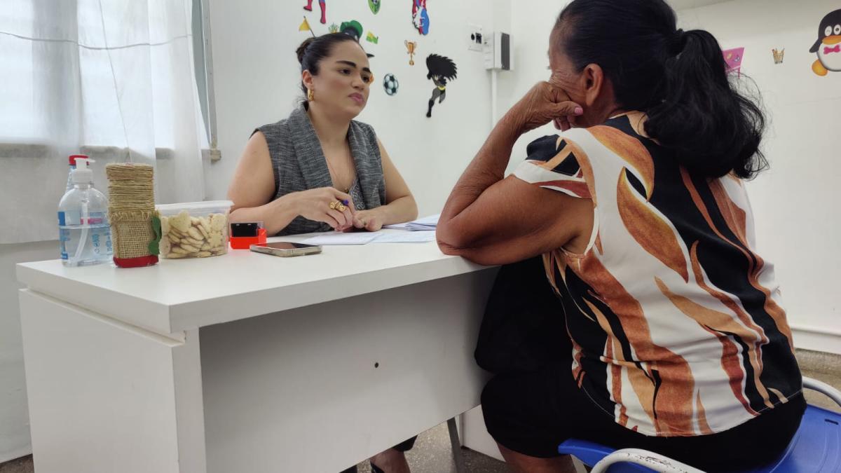 Com serviços na atenção básica e especializada, Parintins promove campanha Outubro Rosa