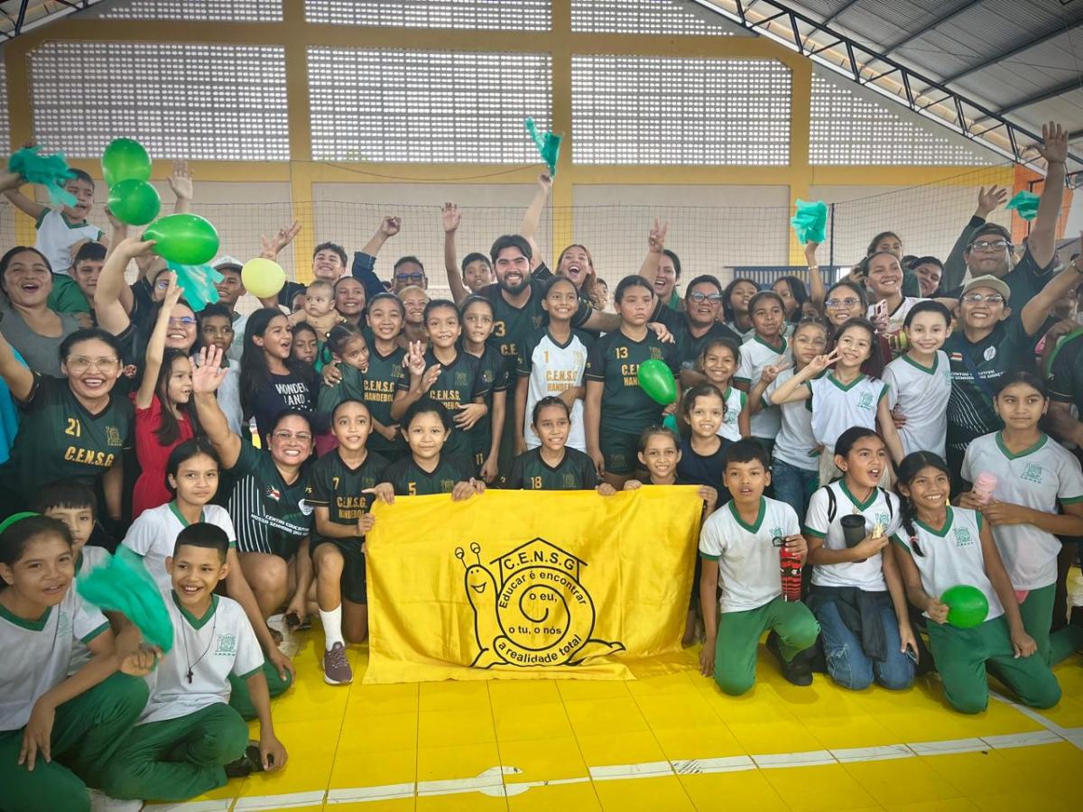Escola Nossa Senhora das Graças estreia no JEP’s com ouro no handebol mirim feminino
