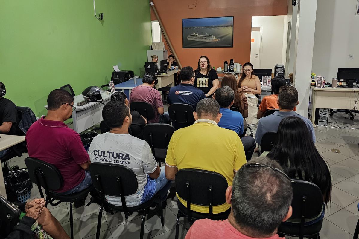 Setores do receptivo turístico discutem organização para Temporada de Transatlânticos em Parintins