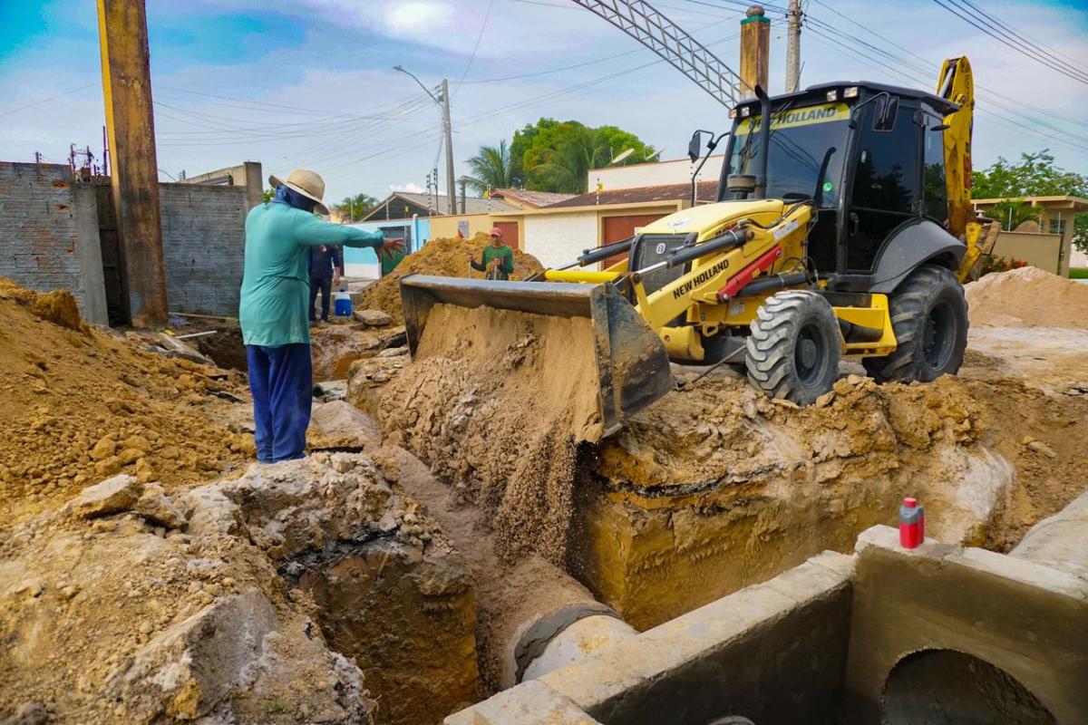 Prefeitura conclui etapa de drenagem e libera acesso no Vila Cristina e Residencial Parintins