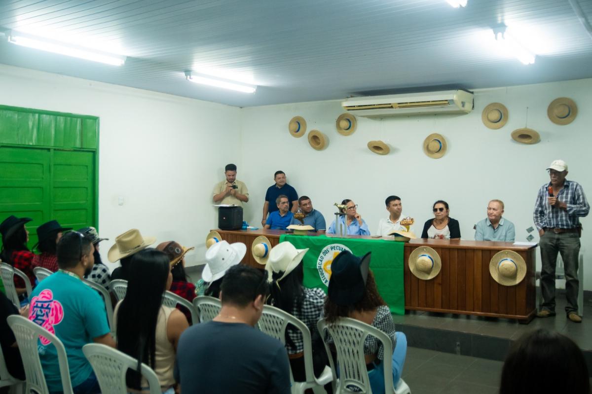 Expopin 2025 prevê circulação de mais de 50 mil pessoas durante evento agropecuário em Parintins