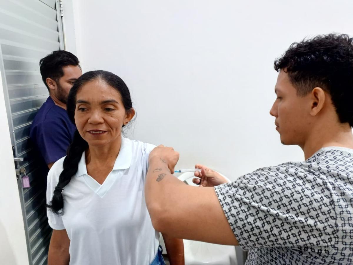 Prefeitura de Parintins capacita profissionais para ação na zona rural