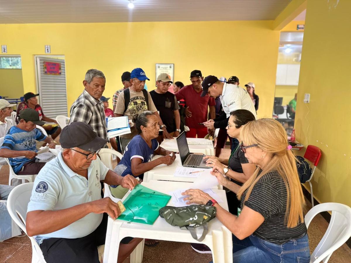 Prefeitura de Parintins e INCRA reforçam ações de regularização fundiária e renegociação pelo Desenrola Rural