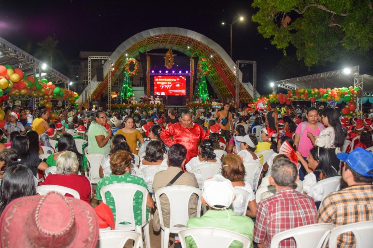 Prefeitura de Parintins celebra a Magia do Natal no sábado na praça Cristo Redentor