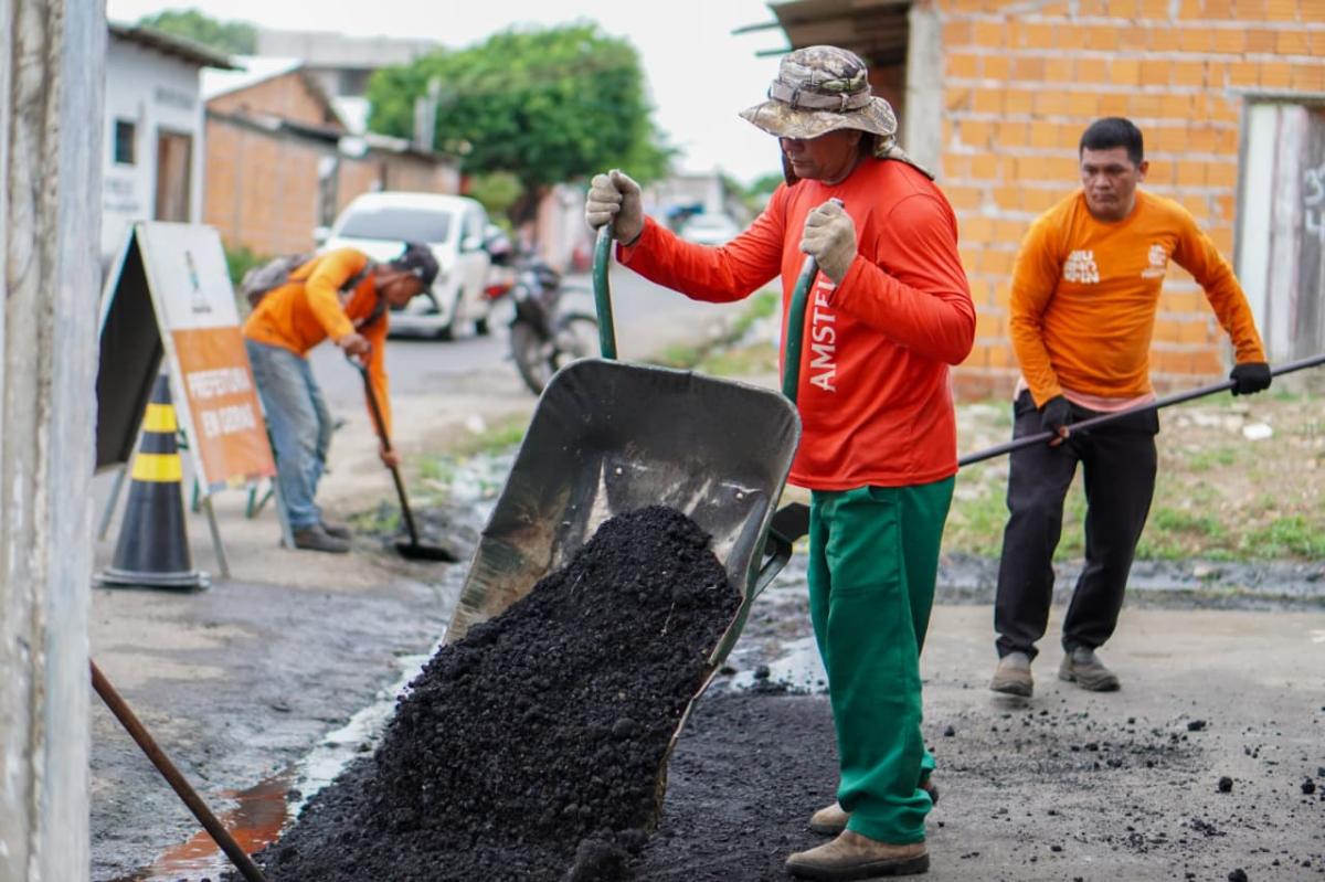 Segurança e mobilidade: Prefeitura de Parintins revitaliza ruas da cidade