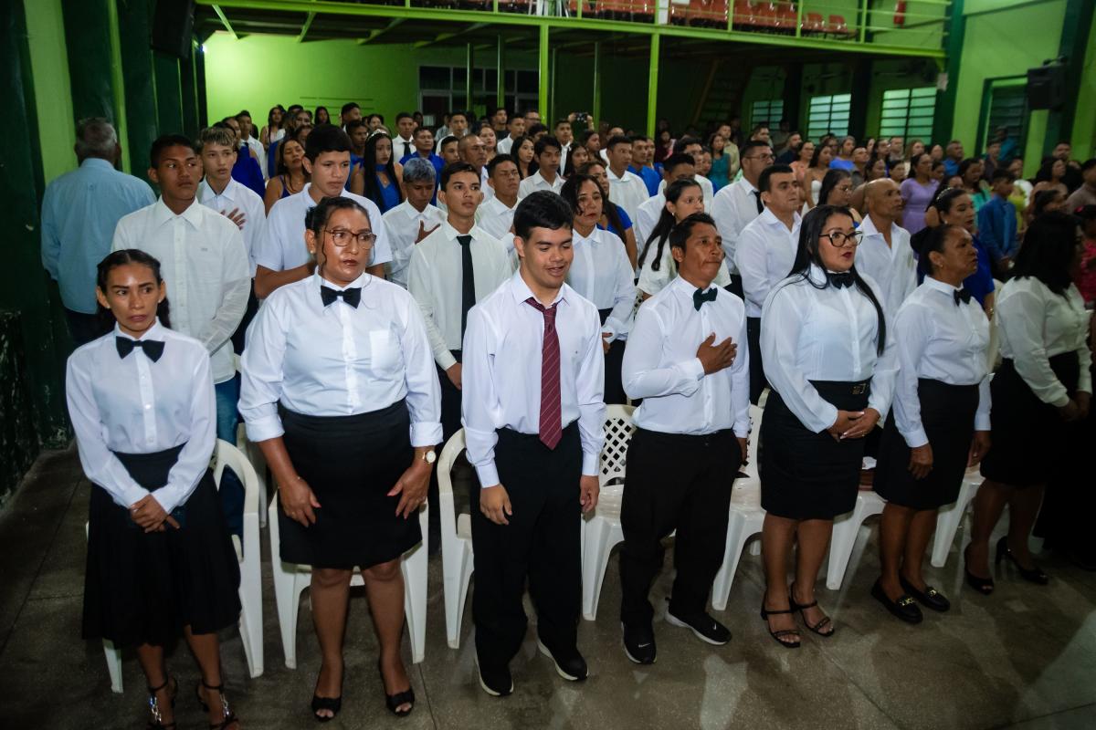Educação de Jovens e Adultos: mais de 100 estudantes são formados pela Prefeitura de Parintins