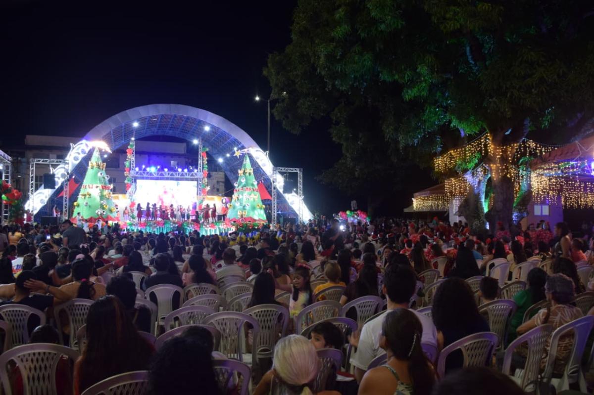 A “Verdadeira Magia do Natal “encerra atividades socioassistenciais em Parintins  com espetáculo musical 