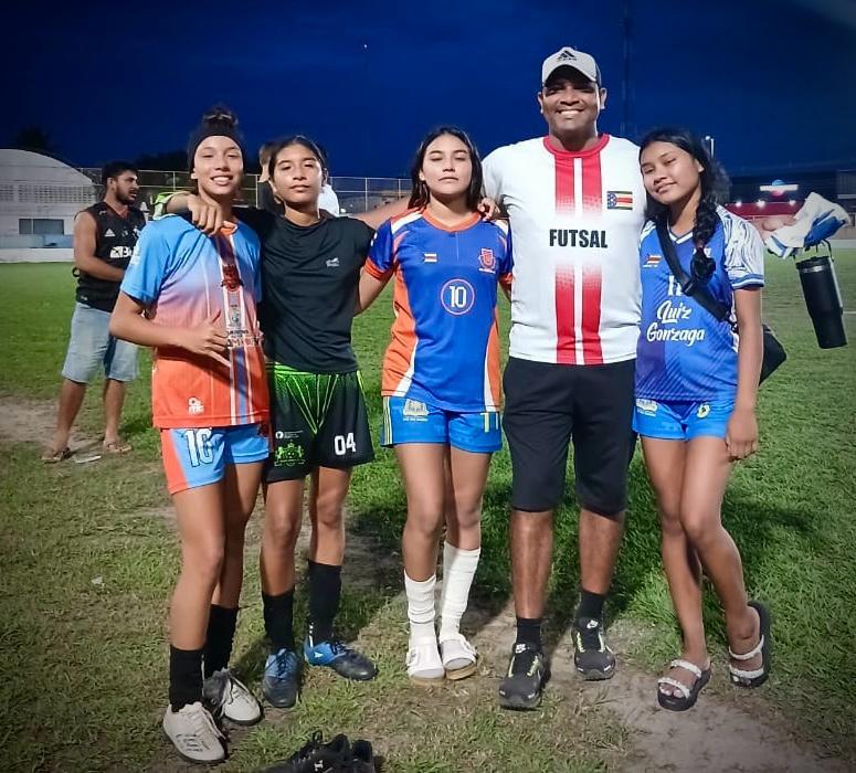 Destaque nos jogos escolares, escola municipal de Parintins tem quatro alunas selecionadas em peneira do São Raimundo