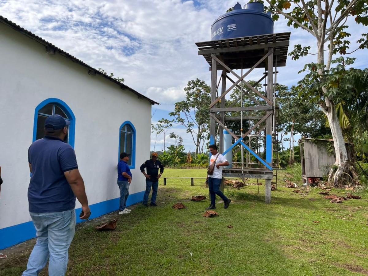 Prefeitura de Parintins vistoria projetos Salta-Z em comunidades de várzea