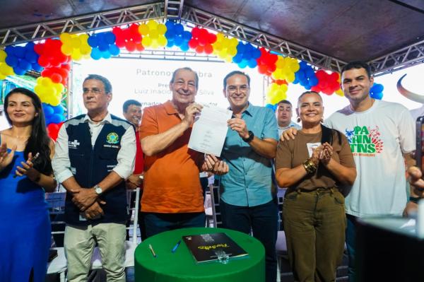Com apoio de Lula, Parintins assina Ordem de Serviço da Maternidade do Baixo Amazonas