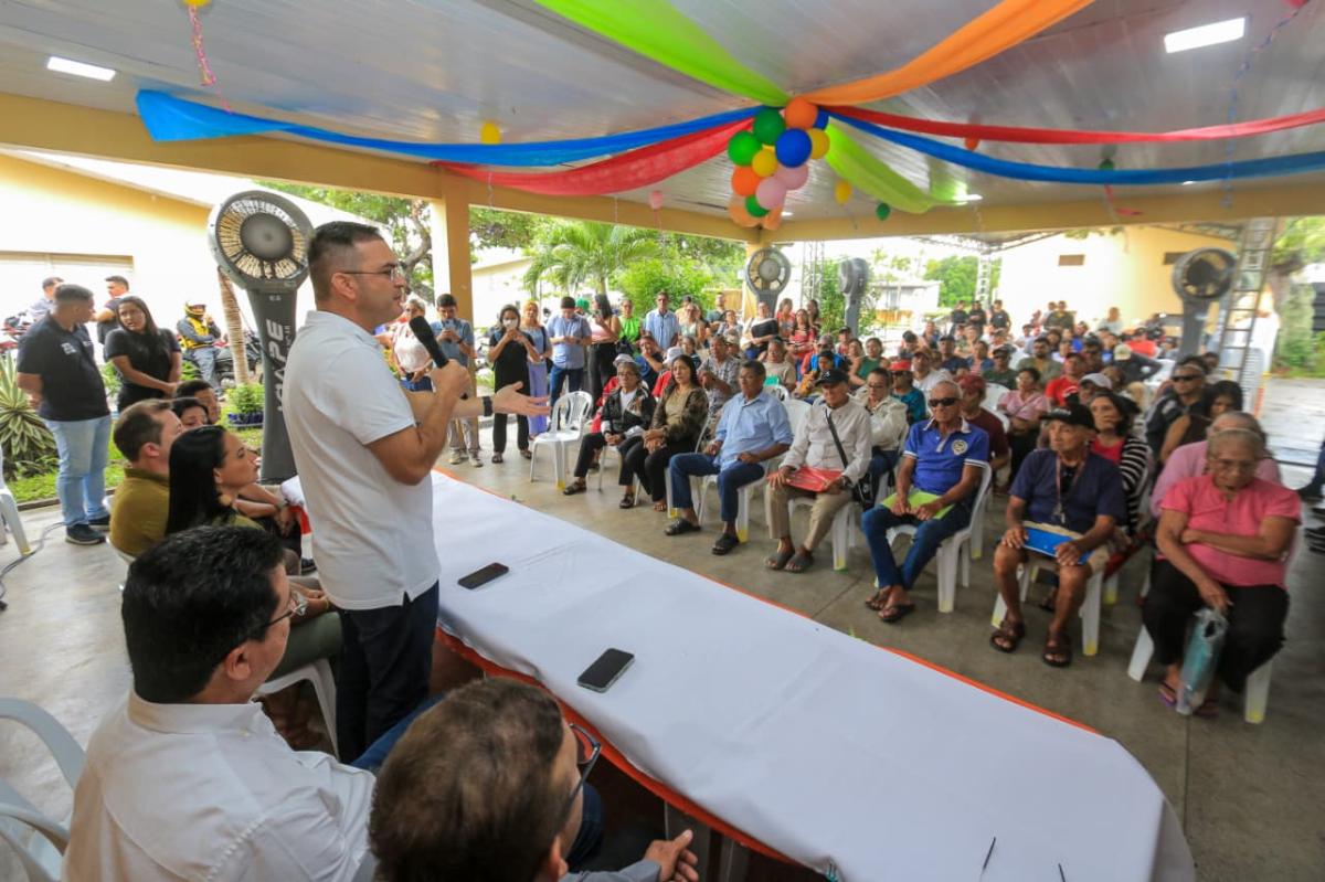 Mateus Assayag reitera investimentos em saúde especializada durante abertura de mutirão oftalmológico