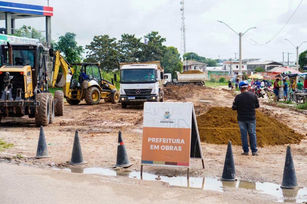 Urbanização: Prefeitura de Parintins fortalece infraestrutura e amplia o acesso à orla da Francesa e Santa Clara 
