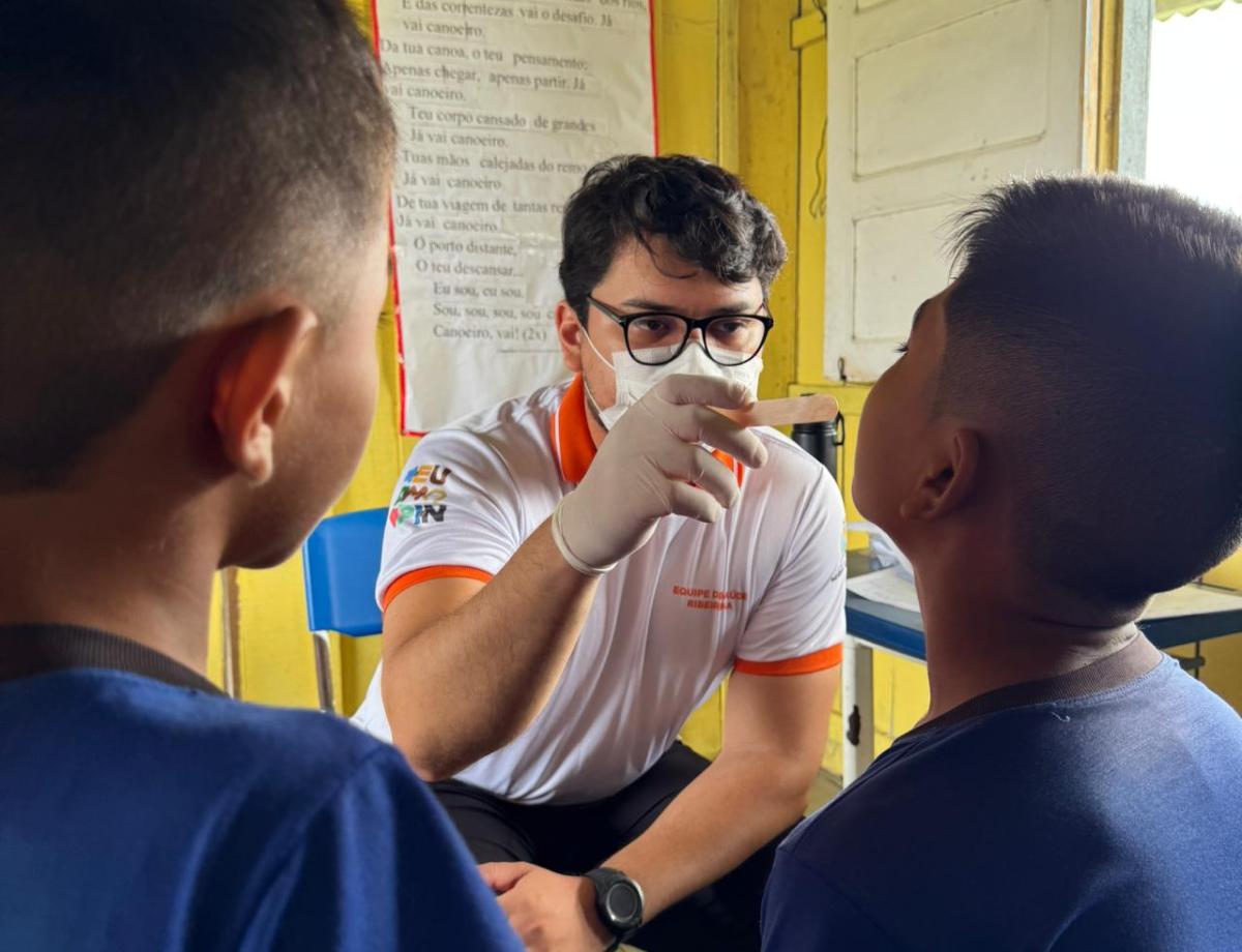 Equipe Ribeirinha leva atendimento de saúde a comunidades da zona rural em Parintins