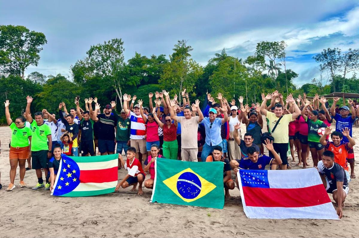 Regiões do Mamurú, Uaicurapá e Tracajá festejam início da I Copa Feminina e Masculina de Futebol de Areia
