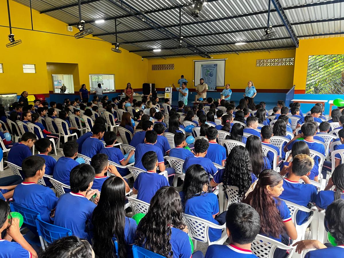 Prefeitura de Parintins promove encontro com alunos da rede municipal para celebrar o Dia Mundial da Água