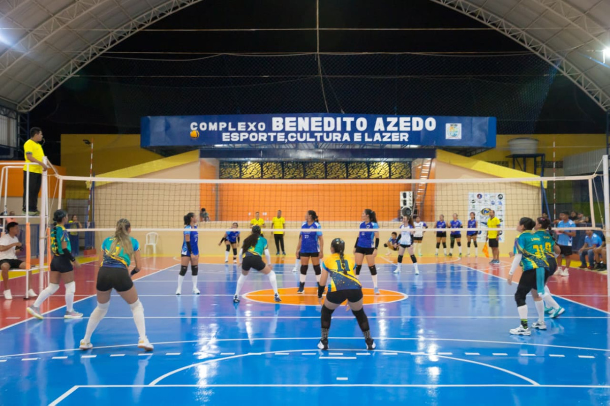 Prefeitura abre disputa do 2º Troféu “Benedito Azêdo” de Voleibol com festa do esporte feminino e dois jogos