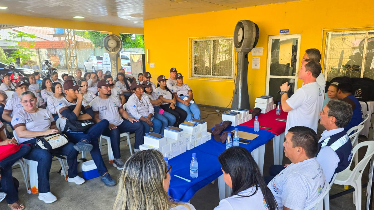 Prefeitura de Parintins e Ministério da Saúde entregam novos 100 dispositivos móveis para ACSs