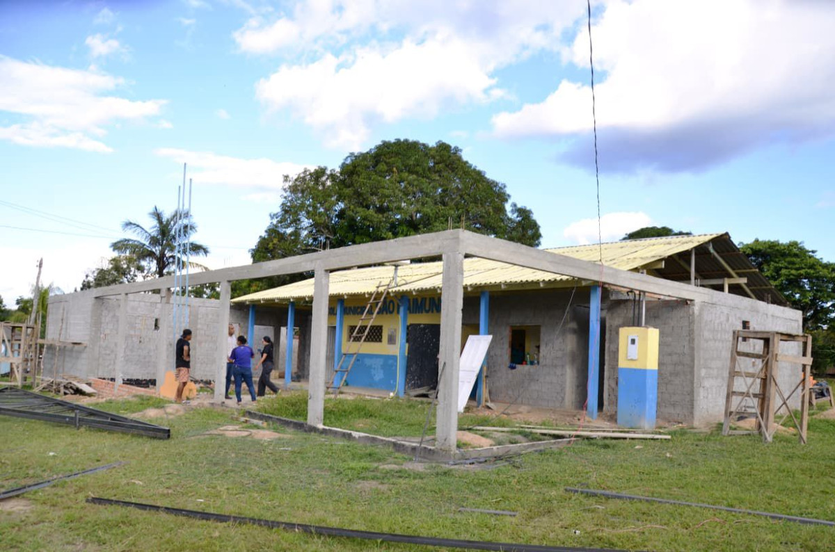 Prefeitura de Parintins realiza reforma e ampliação da escola na comunidade do Gregoste