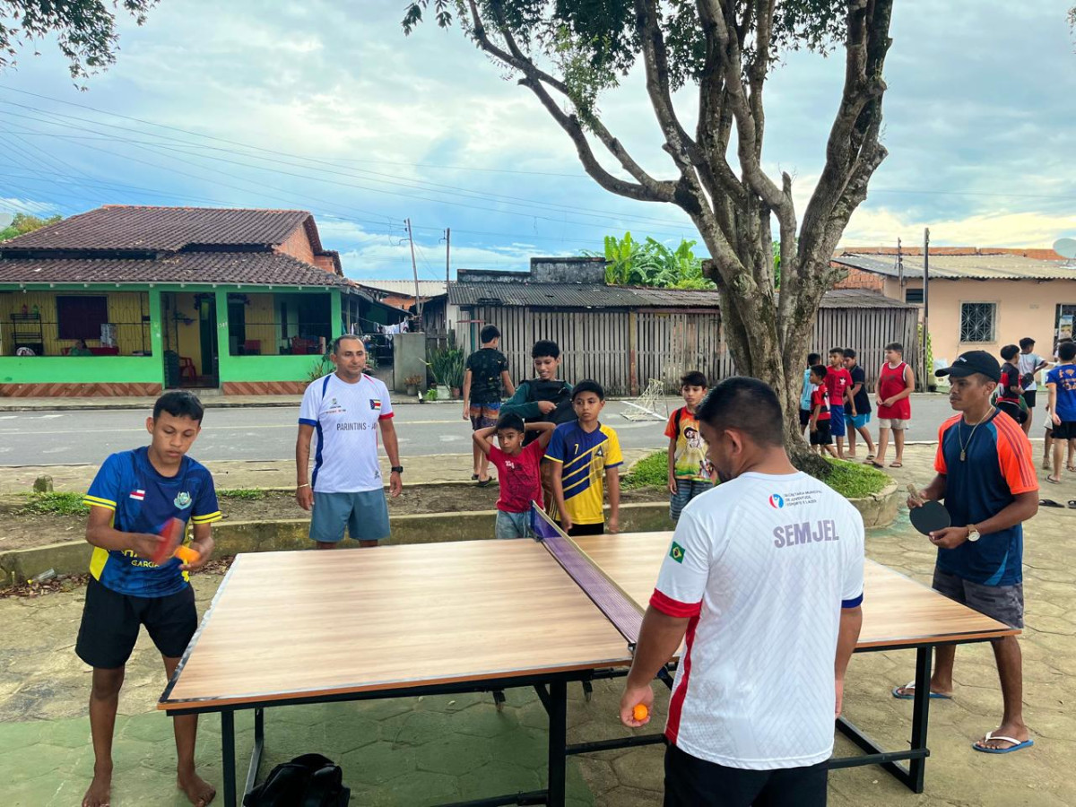 Parintins em Movimento: Prefeitura de Parintins oferece atividades esportivas, de saúde e de lazer a dezenas de pessoas