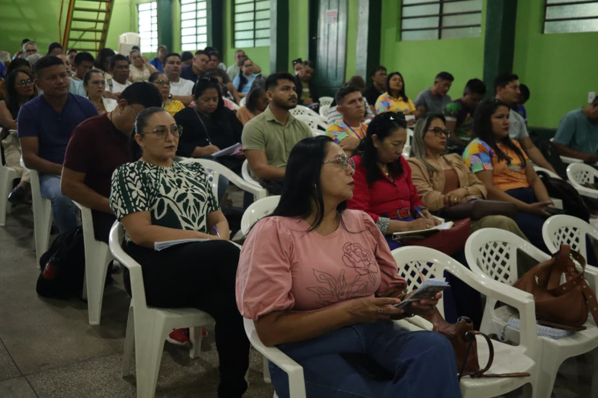 Gestores e coordenadores pedagógicos participam de qualificação voltada ao Censo Escolar 2026