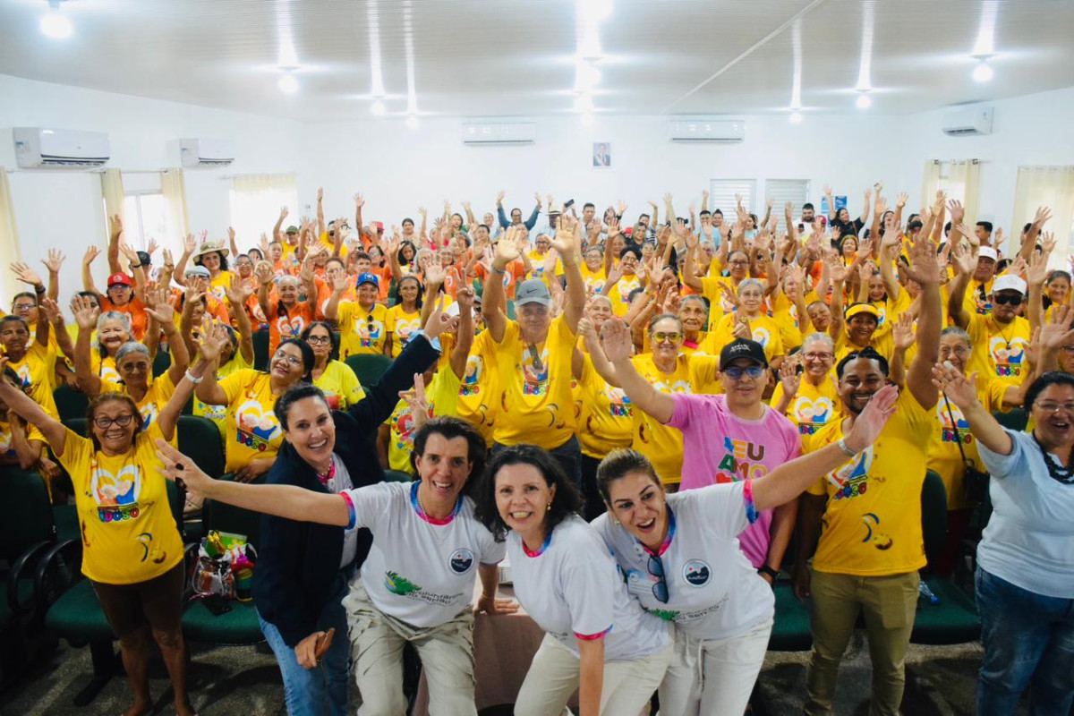 Voluntários do Sertão promovem conscientização sobre violência doméstica para idosos