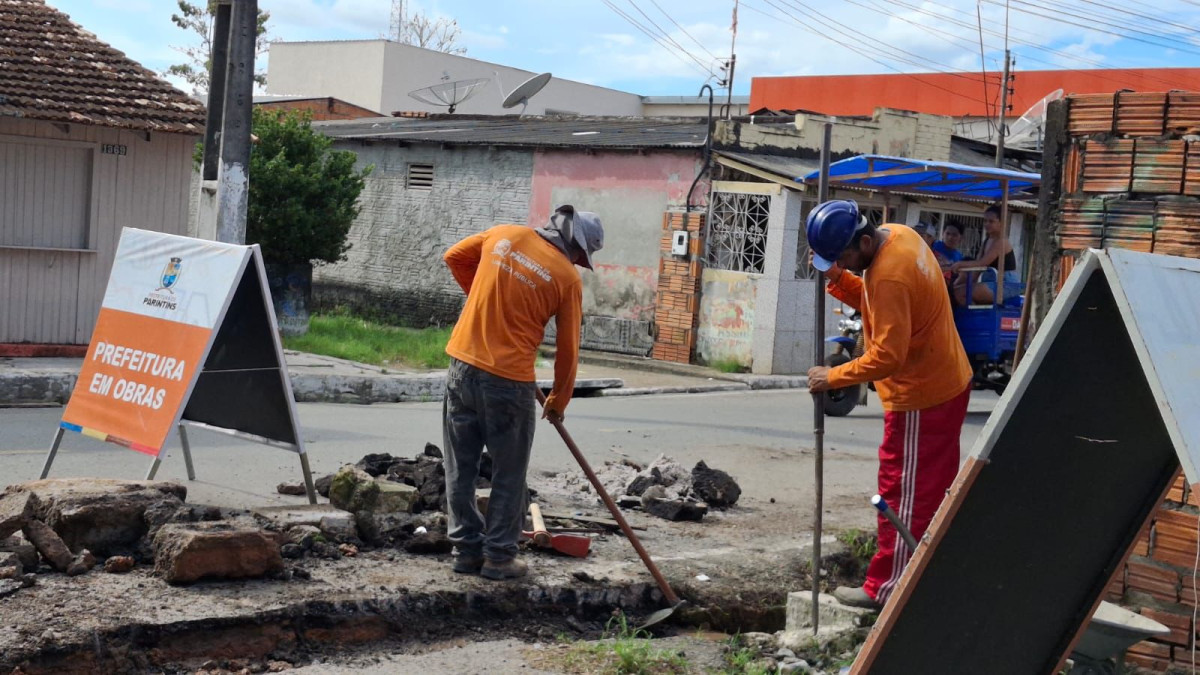 Prefeitura intensifica serviços operacionais em bairros de Parintins