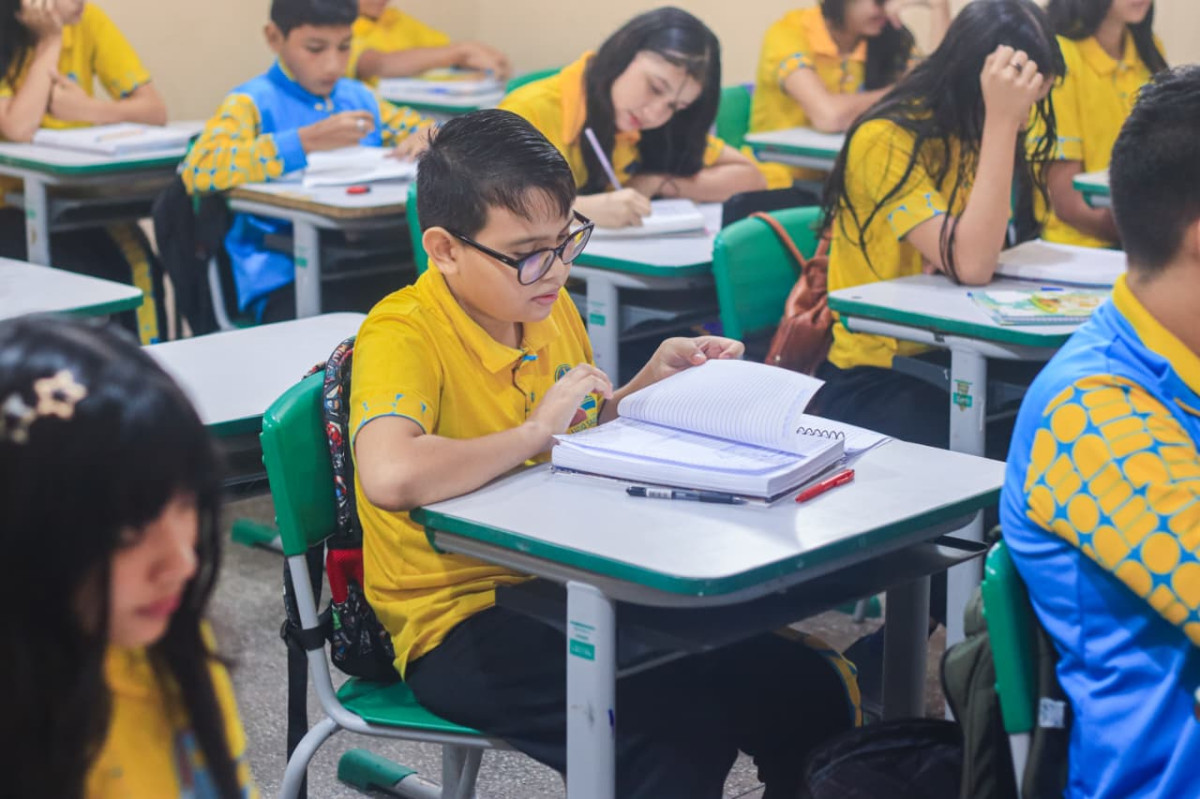 Com monitoramento intensificado e foco nas metas de programas educacionais, rede municipal inicia segundo semestre letivo
