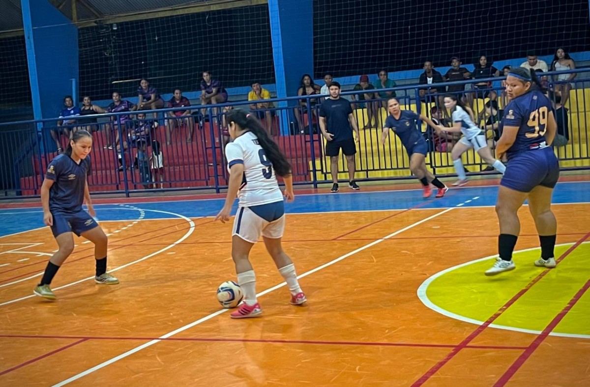 Jogos emocionantes definem semifinalistas da 1ª Copa Nelson Brasil de Futsal Feminino
