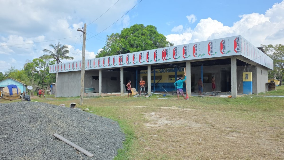 Obra de ampliação da Escola São Raimundo, na região do Uaicurapá, chega a 70% de execução