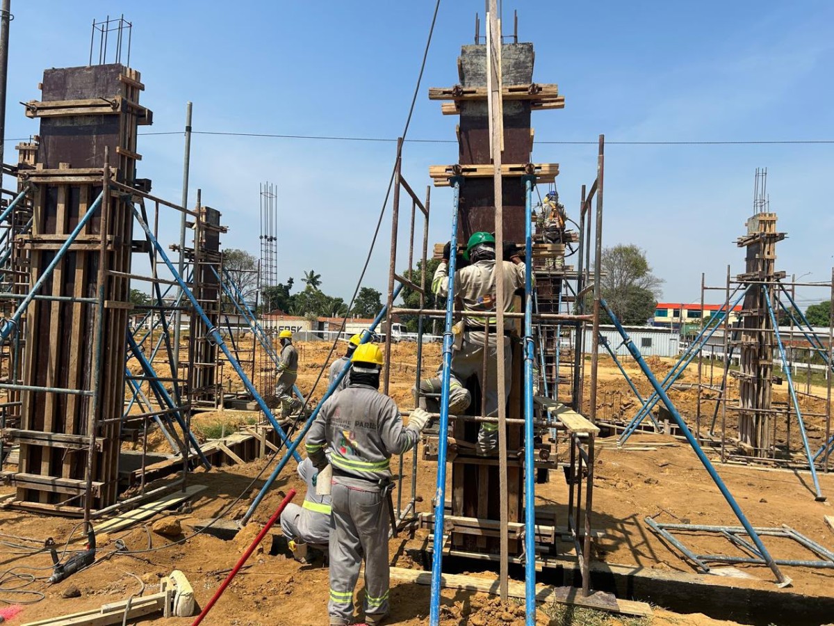 Construção da primeira Maternidade do Baixo Amazonas segue avançando em Parintins