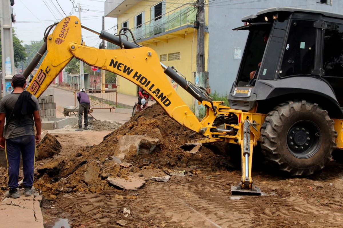 Obra de drenagem fortalece infraestrutura e transforma ruas do bairro São Francisco, em Parintins